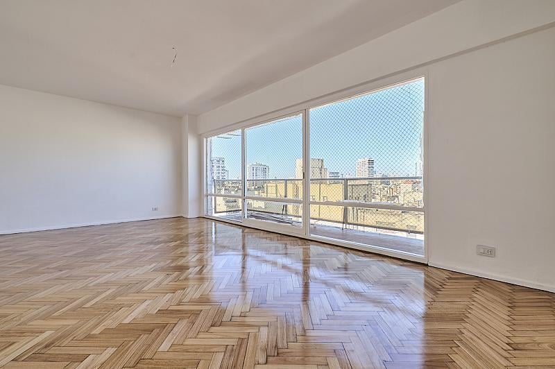Foto de Excelente semipiso en Las Heras y Rodriguez Peña todo externo en Torre, imagen 5