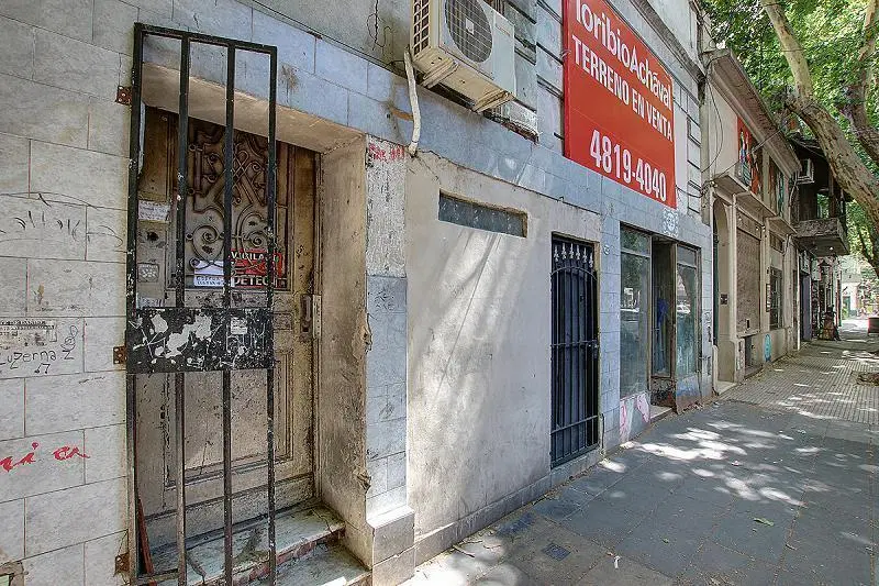 Estratégico terreno en el corazón de Almagro para 690 metros vendibles 2