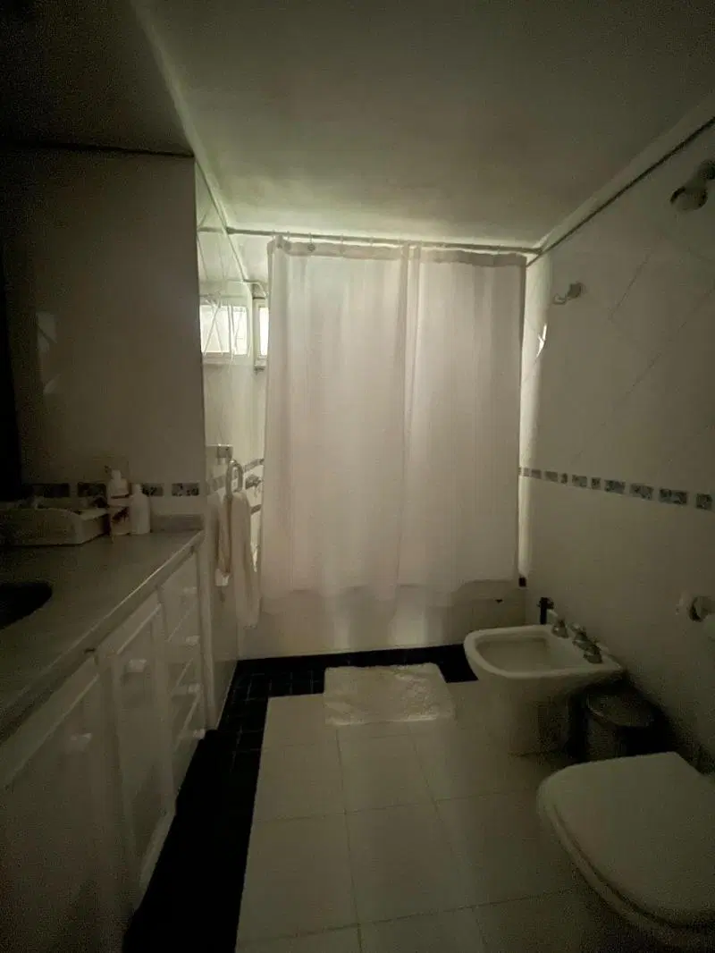 Casa en Highland Park. Amplio lote 4
