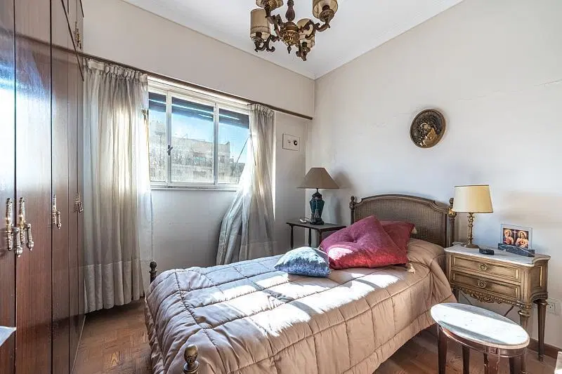 Venta Departamento 4 ambientes Amplio Contrafrente Luminoso Balcón Vista abierta Caballito 8