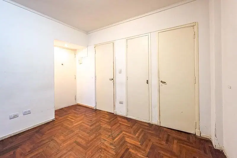 Venta Departamento Monoambiente Luminoso Al frente Balcón Caballito 4