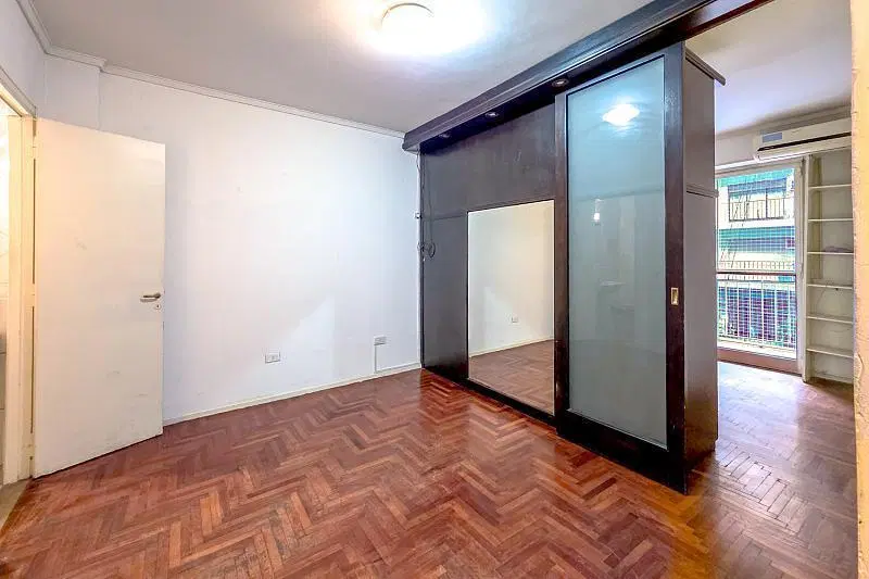 Venta Departamento Monoambiente Luminoso Al frente Balcón Caballito 2