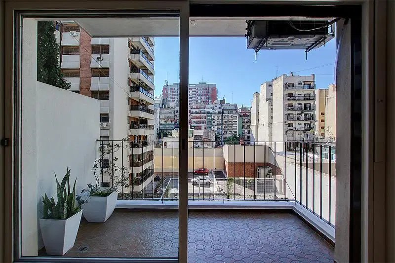 Departamento 4 ambientes Semipiso Luminoso dependencias con balcon y vista en Recoleta 2