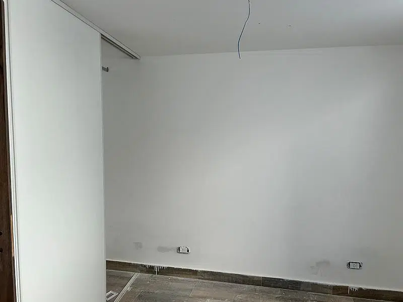 AMPLIO DUPLEX DE TRES DORMITORIOS 8