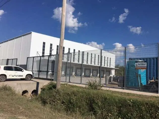 Excelente deposito en alquiler en parque industrial de tigre de 5600 m2 cubierto, s/ austria norte 1