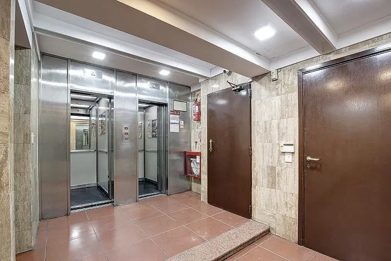 Marcelo T de Alvear 2145 - Oficinas en alquiler 8