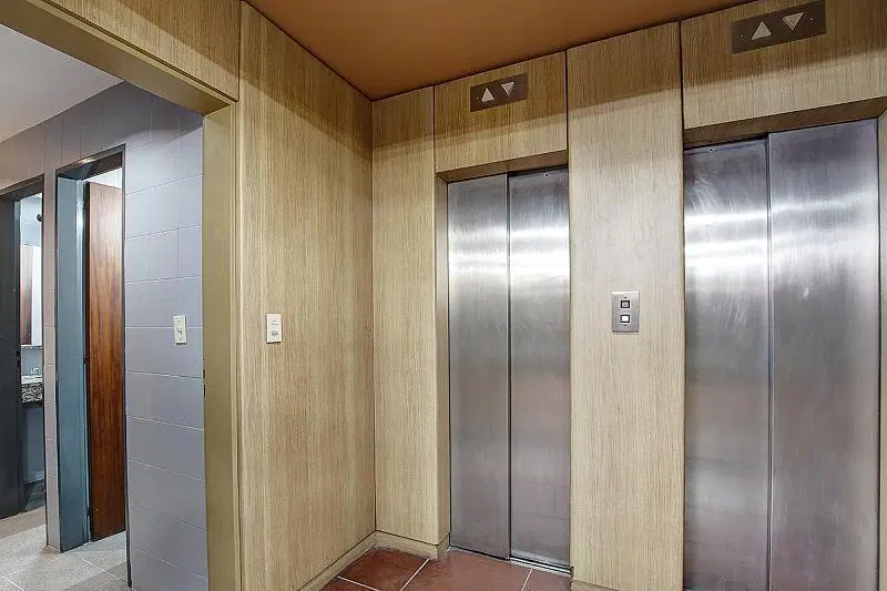 Marcelo T de Alvear 2145 - Oficinas en alquiler 3