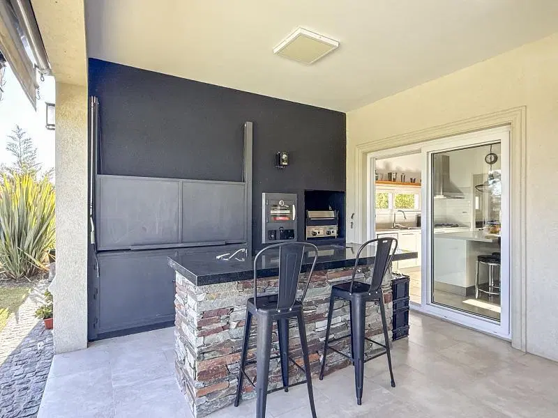 Casa de Categoría en Venta en La Reserva Cardales | Fondo al Golf | 6 Dormitorios | Piscina 8