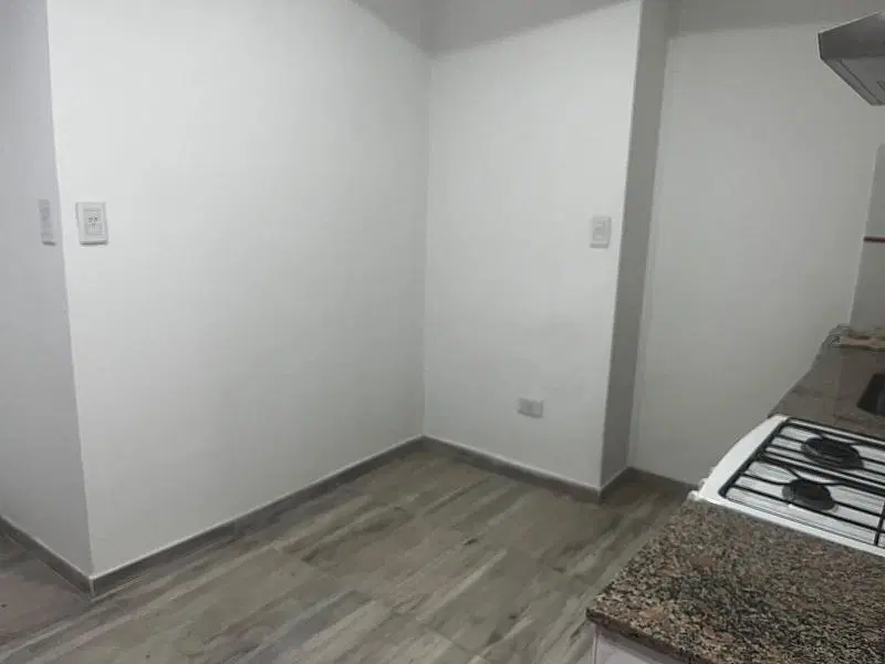 Departamento de 2 ambientes en ALQUILER en Turdera, Lomas de Zamora. 1