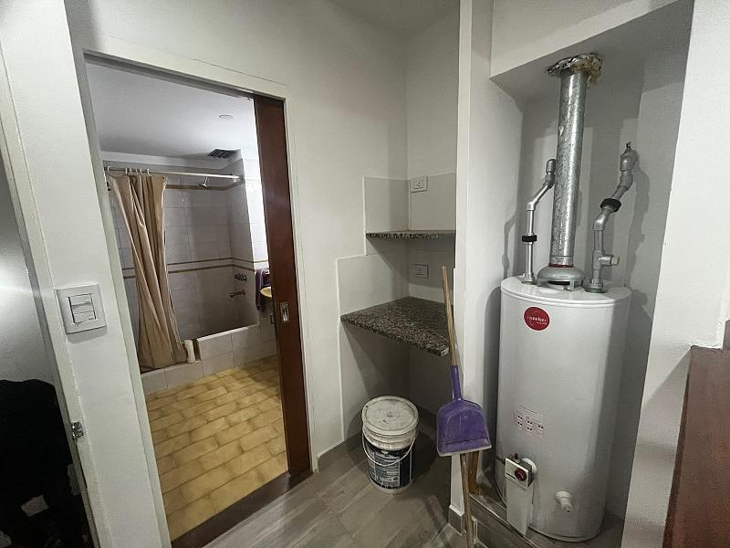 Foto de Departamento de 2 ambientes en ALQUILER en segundo piso. Turdera, Lomas, imagen 1