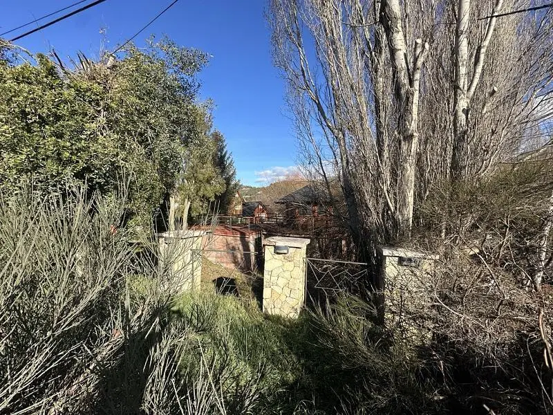 Venta.Unico lote en Bustillo km 12200 c/vista a Bahia Serena, todos los servicios, comercial y turís 4