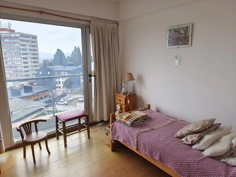 Departamento 2 dormitorios 2 baños en el Centro de Bariloche a 100 m del Centro Cívico 4