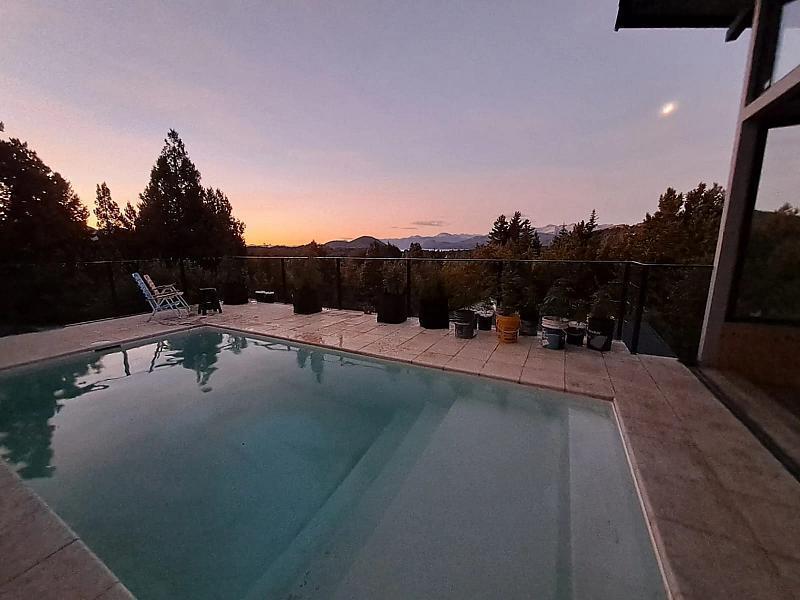 Foto de Venta de casa c/proyecto turístico s/lote 4555 pileta y vista Nahuel, imagen 2