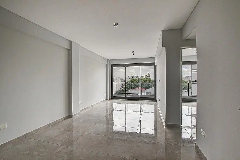 Alquiler Departamento 2 ambientes A estrenar Al frente Balcón Amenities Cochera opcional Flores 8
