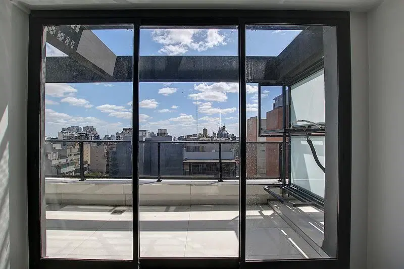 Alquiler Departamento 2 ambientes A estrenar Al frente 2 Balcones Amenities Cochera opcional Flores 5