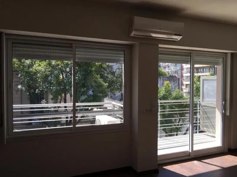 Departamento Monoambiente divisible Luminoso Impecable con balcon y bajas expensas en Palermo 1
