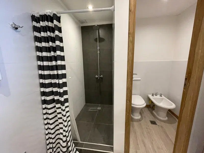 Venta departamento 3 ambientes equipado en North Beach, con gran calidad, balcon corrido primera lin 8