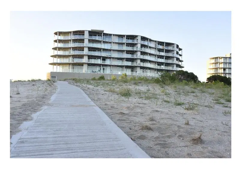 Pinamar Venta Departamento 3 ambientes amplio. Con salida al mar. 5