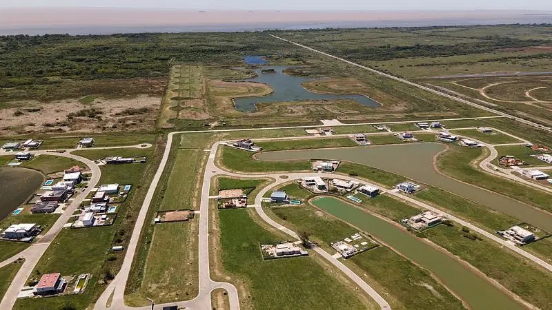 Lote en venta en Pueblos del Plata, Hudson. 3
