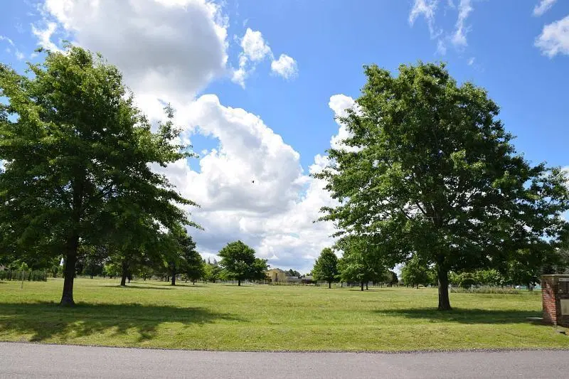 Lote de 1140 m2 en la primera etapa del barrio Mirabosques, LOS CARDALES. 5