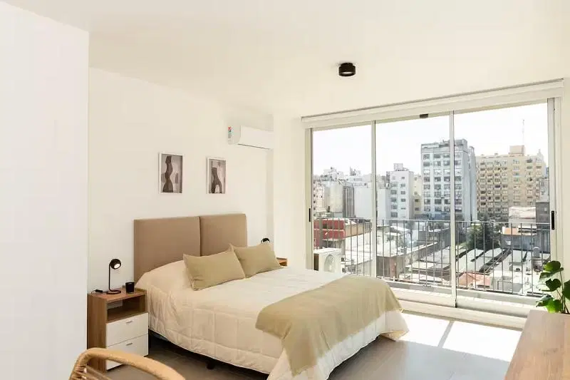 Monoambiente con terraza con Jacuzzi totalmente equipado 8