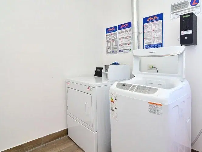 Solis 695 PB 2 2
