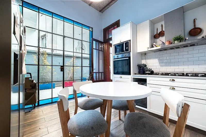 Venta PH 4 ambientes Reciclado Con Piscina Patio Terraza Sin expensas Parque Centenario Caballito 4