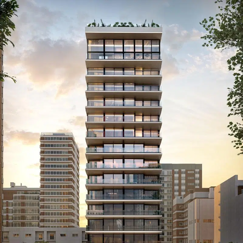 Venta de Semipiso de 4 ambientes, con 3 dormitorios en suite, y amplia terraza privada con piscina, 4