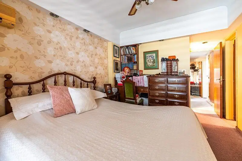 Venta Departamento 4 ambientes con dep Piso Cochera Baulera Caballito 8