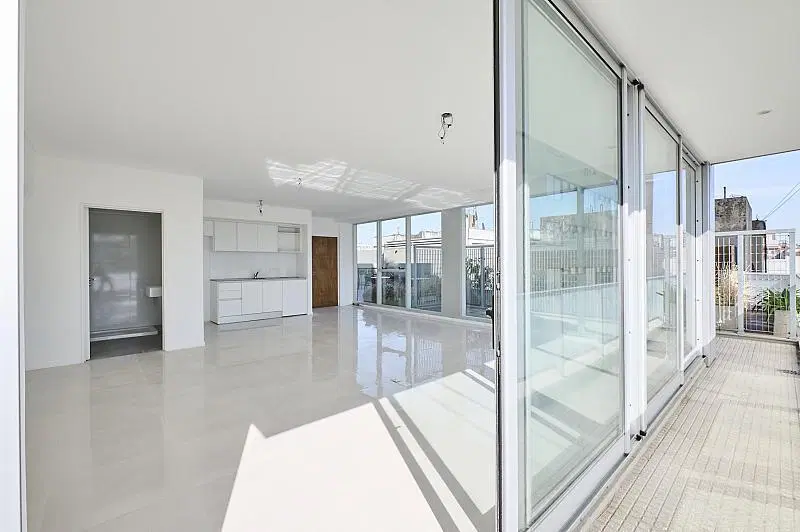 Venta de departamento tipo loft con terraza en lo mejor de Retiro. 4