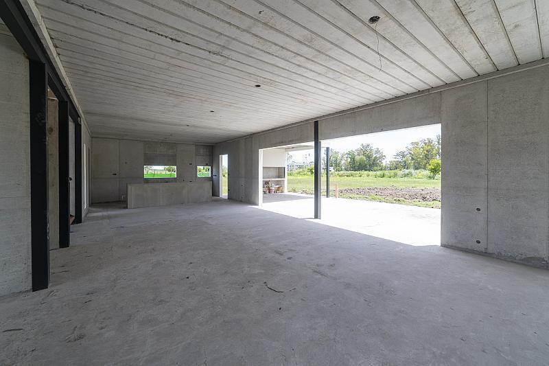 Foto de VENTA de casa a estrenar, 5 Ambientes, 220m2 totales sobre lote de, imagen 3