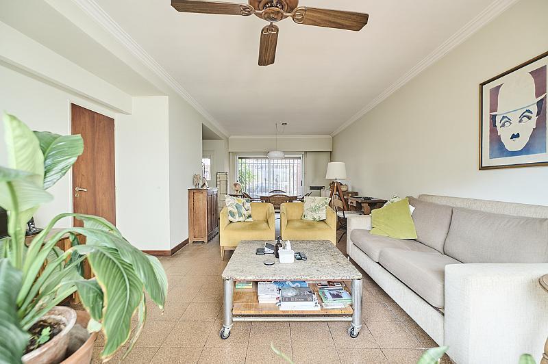 Foto de Casa 4 ambientes Suite Luminosa con garage jardin balcon y terraza en, imagen 3
