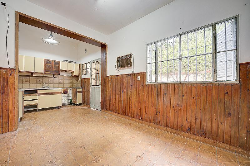 Foto de Departamento PH 3 ambientes Tipo casa A reciclar con 2 patios en Lanus, imagen 5