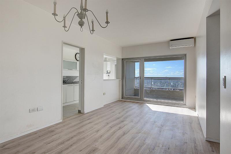 Foto de Alquiler Departamento 3 ambientes Torre Dosplaza Cochera Baulera, imagen 5