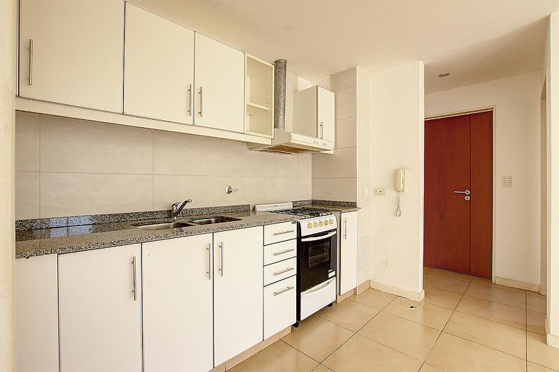 Foto de Alquiler Departamento 2 ambientes Amplio Luminoso Contrafrente SUM, imagen 1