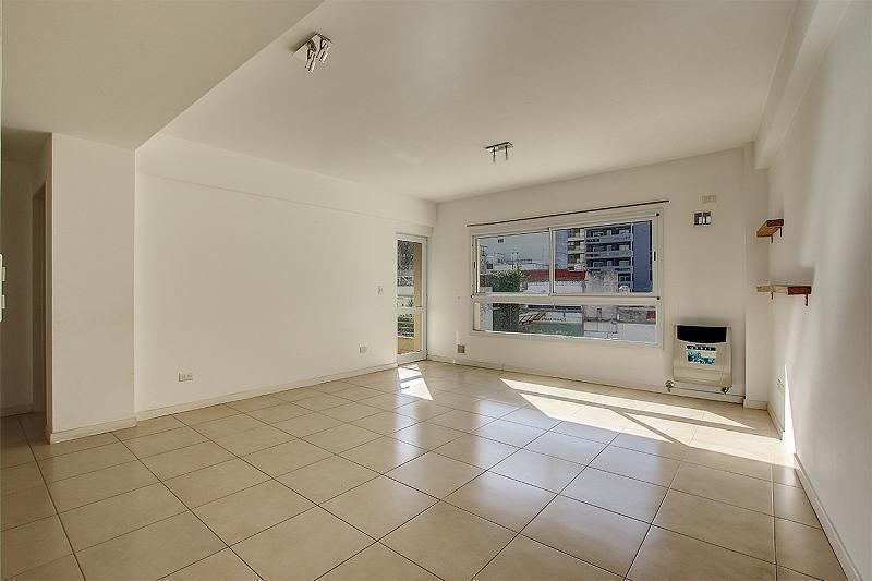 Foto de Alquiler Departamento 2 ambientes Amplio Luminoso Contrafrente SUM, imagen 4
