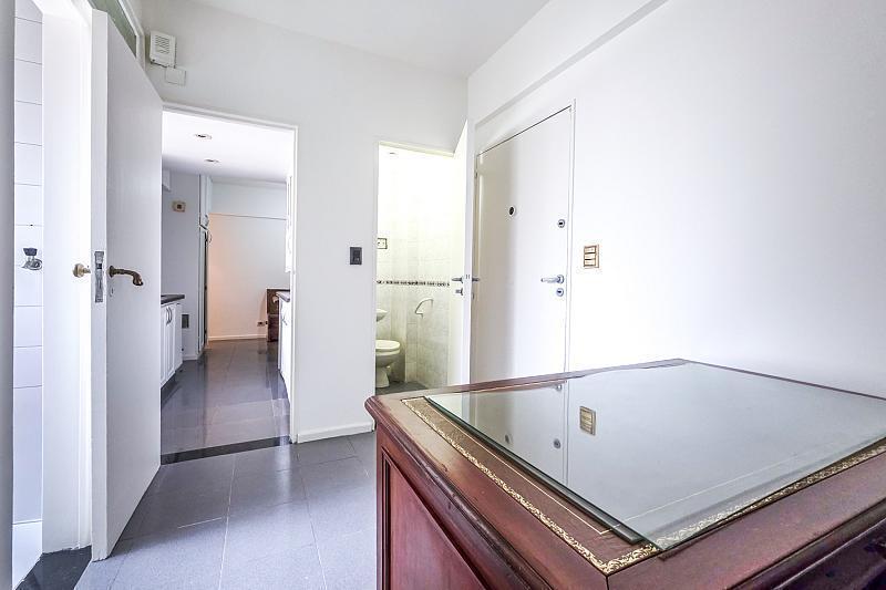 Foto de Venta Departamento 3 ambientes con dep Al frente Balcón Cochera Baulera, imagen 5