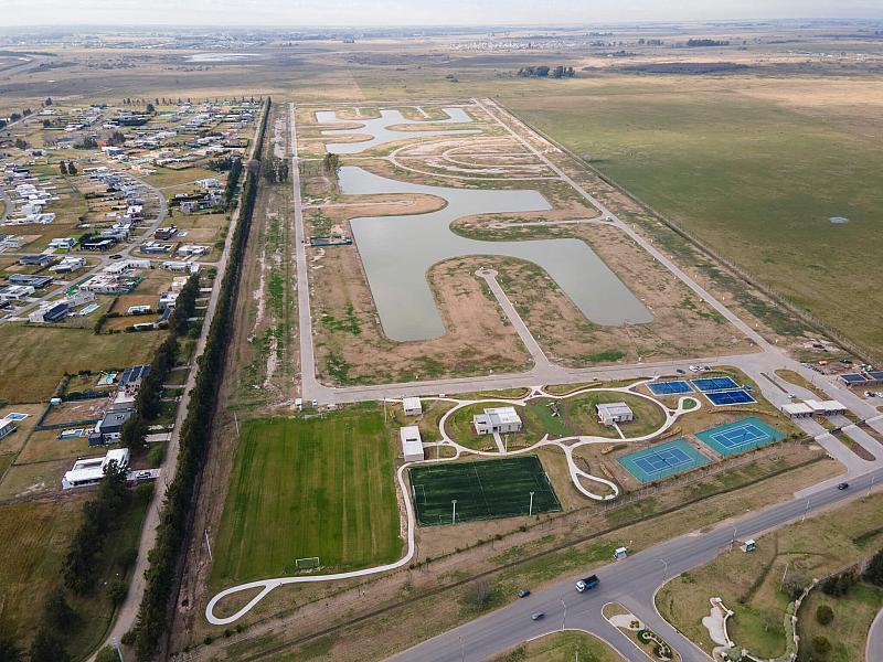 Foto de Lote en venta en Las Victorias Barrio Privado, lindero a barrio Fincas, imagen 4