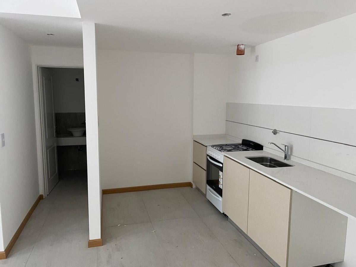 Foto de Departamento EN ALQUILER de 3 AMBIENTES en complejo Main Park. Canning, imagen 1