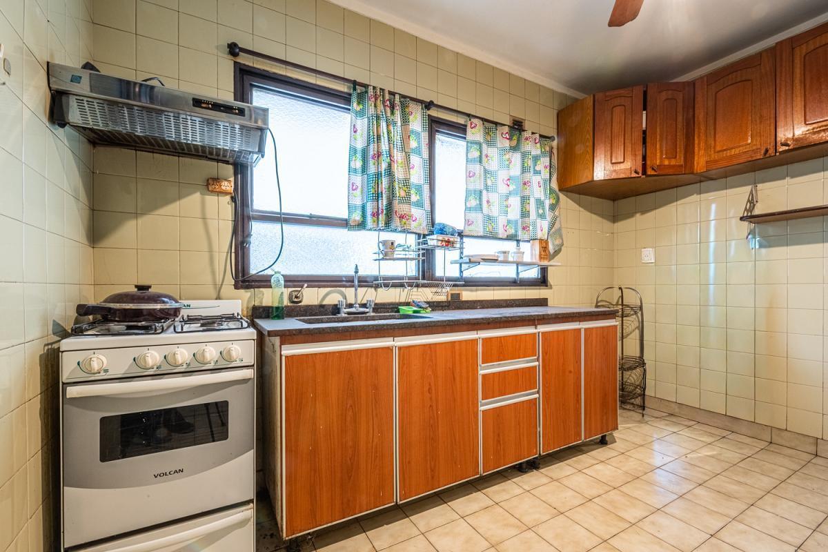 Foto de Venta Departamento 3 ambientes Semipiso Luminoso Balcón corrido Flores, imagen 2