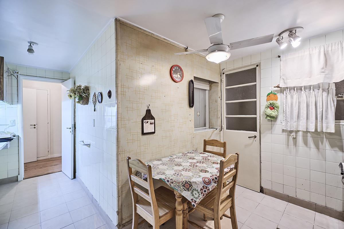 Foto de Departamento 4 ambeintes Semipiso con patio jardin y cochera opcional, imagen 5