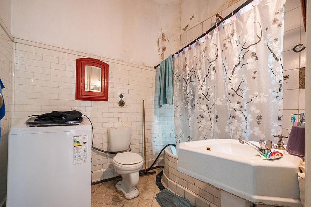 Foto de Venta Casa 3 dormitorios En 3 plantas Amplia Luminosa Terraza Parque, imagen 2
