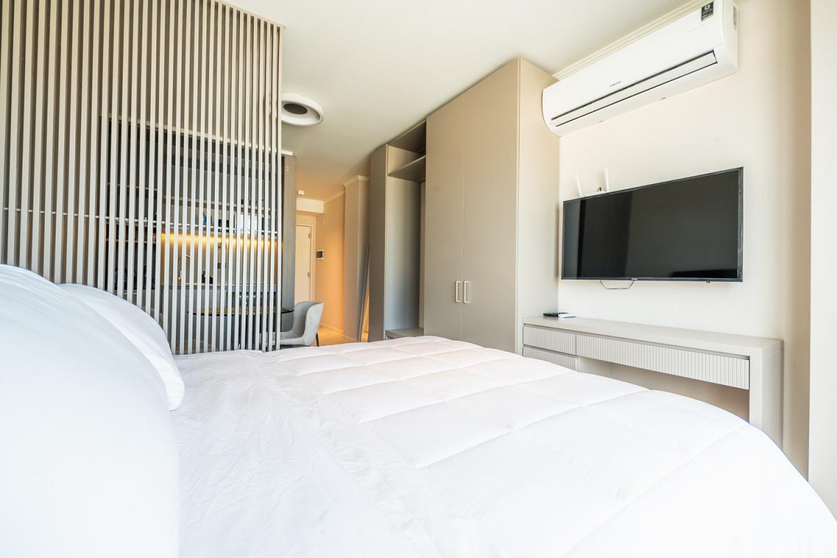 Foto de Recoleta. Dos ambientes. Equipado y amoblado. Deco Armani, imagen 2