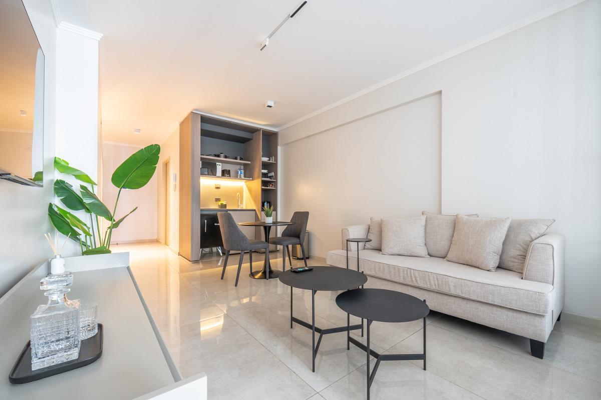 Foto de Deco Armani. Venta. Un ambiente. Recoleta, imagen 4