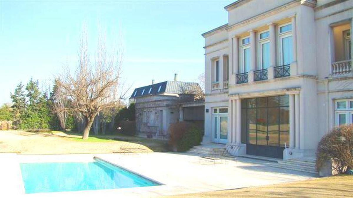 Foto de Excelente casa a la venta en Martindale, imagen 1