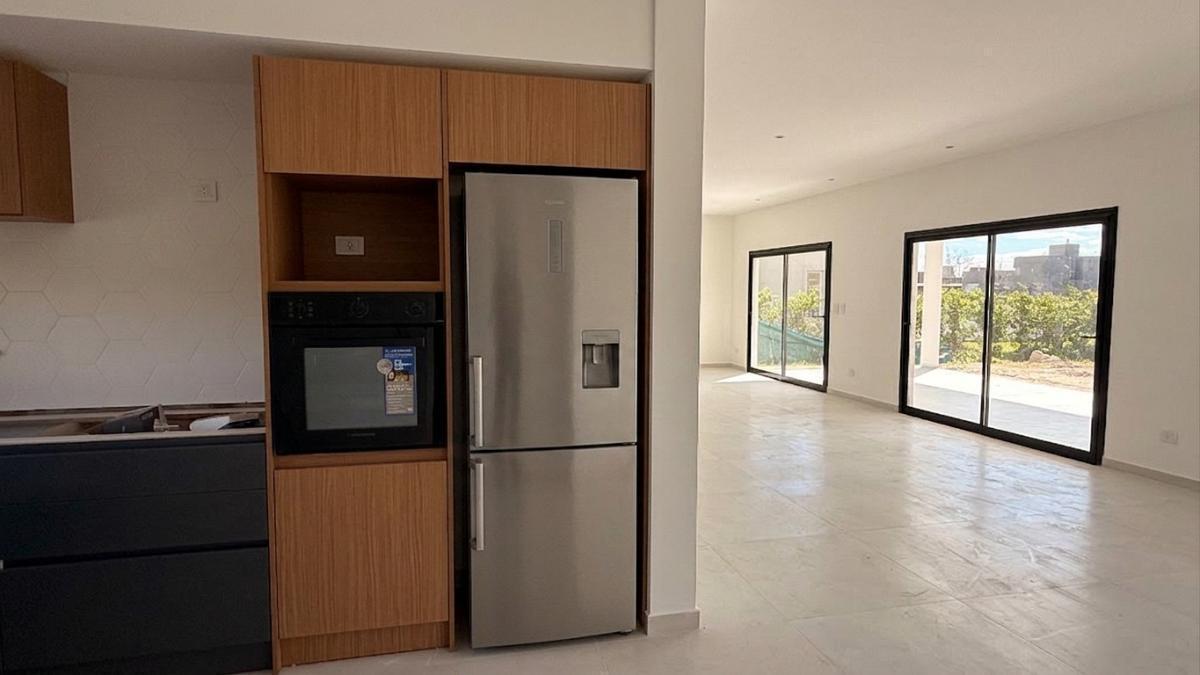 Foto de Casa a Estrenar en Barrio Monet, Los Cardales | 4 Dormitorios, Suite y, imagen 3