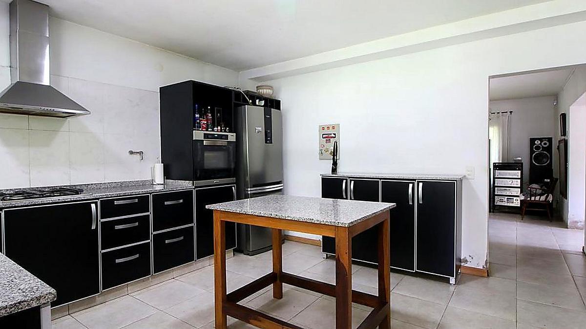 Foto de Casa en Venta | 3 Dormitorios | Pileta | Lote 1.000 m² | Excelente, imagen 1