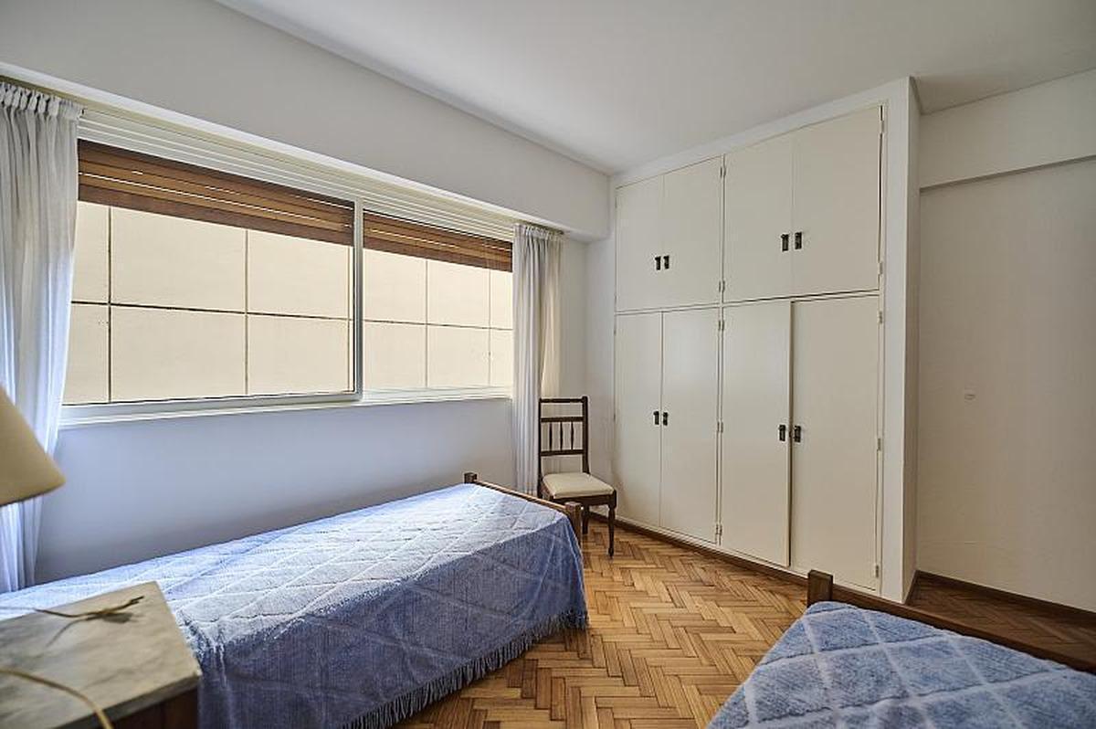 Foto de Departamento en venta, 2 ambientes, buen estado, edificio de categoría., imagen 3