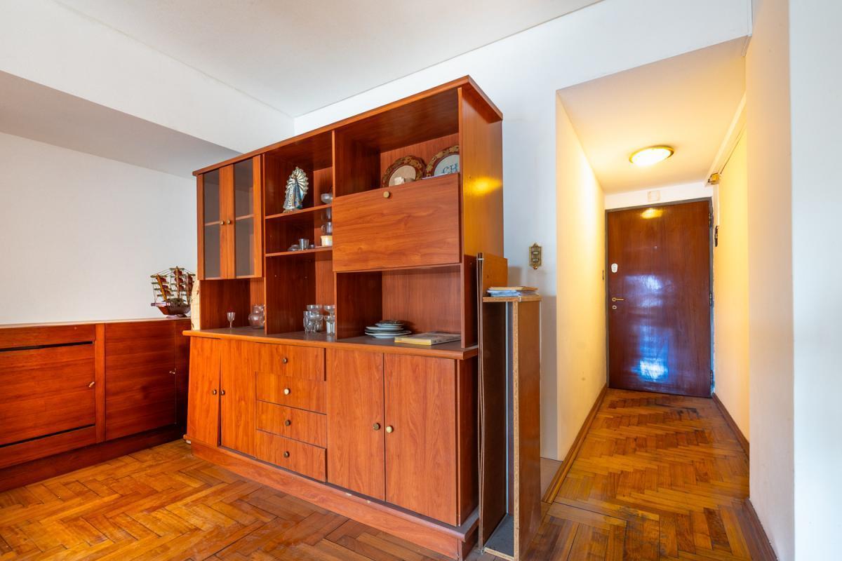Foto de Venta Departamento 3 ambientes Semipiso Luminoso Balcón corrido Flores, imagen 5