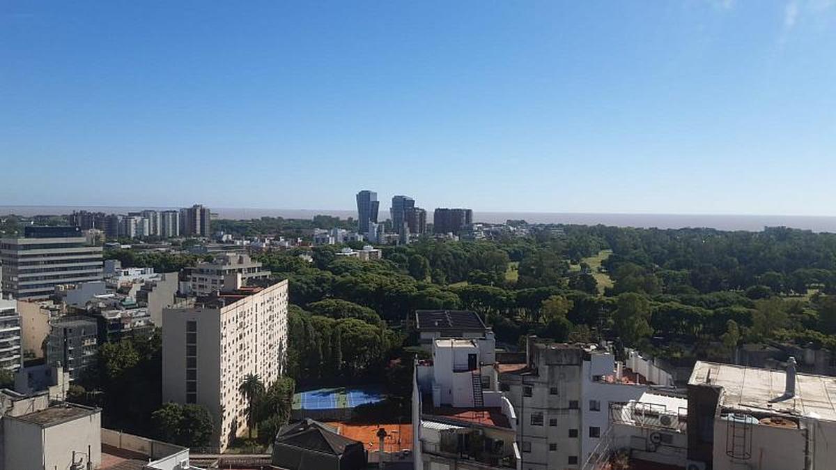 Foto de 4 ambientes VISTA PANORAMICA con cochera FIJA y baulera en Belgrano, imagen 3